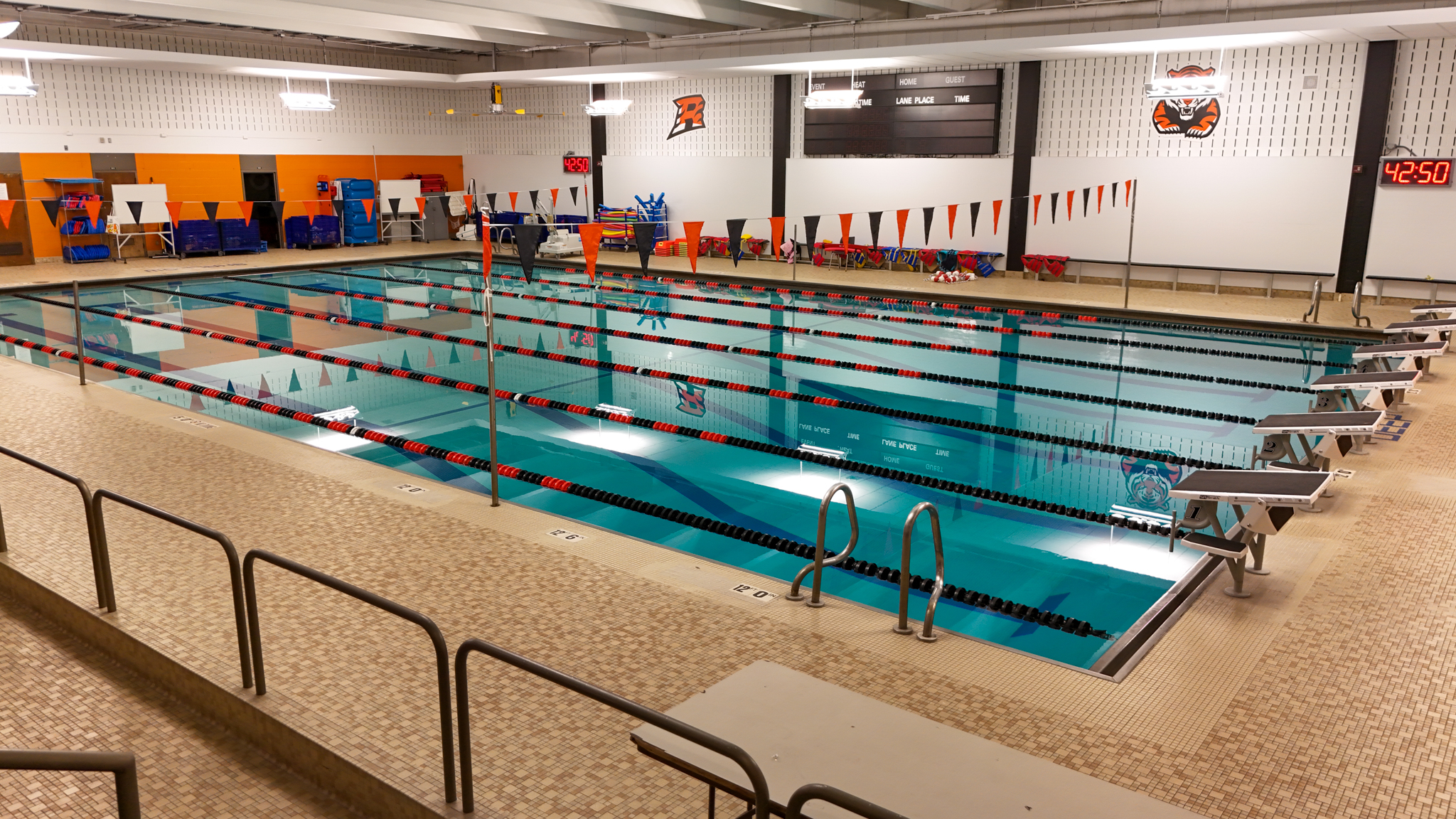 Riverside Pool