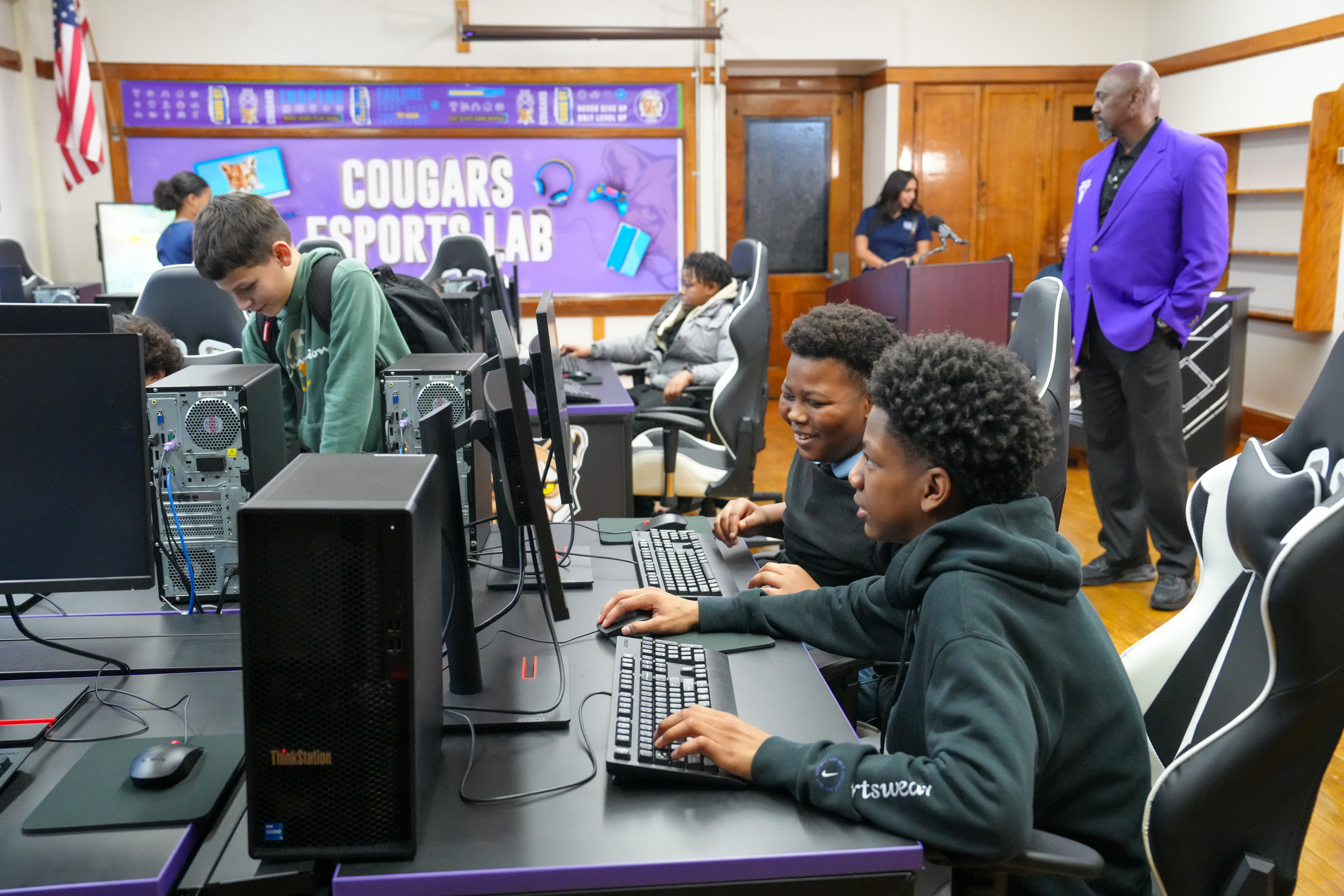 New esports lab at Cass Street School